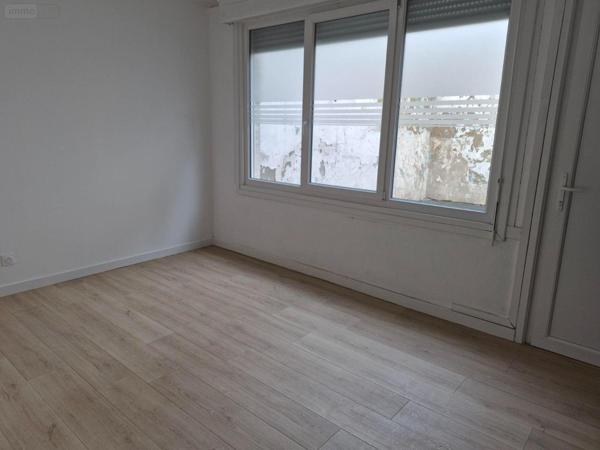 Local commercial à louer à Saint-Pol-sur-Mer dans le Nord (59430), ref : S5416   
CENTRE