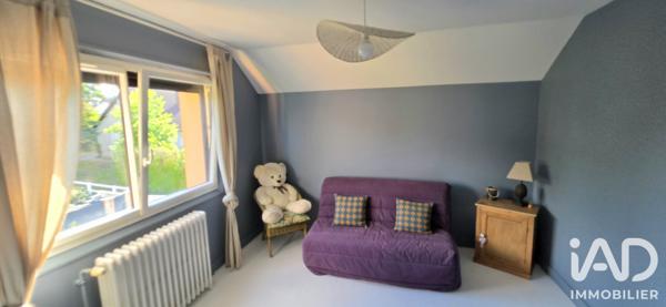 Maison à vendre 6 pièces 138 m² Luisant