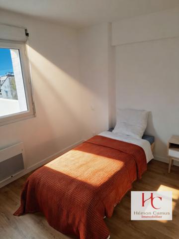 Maison-Appartement de 113 m² entièrement rénové au coeur de Saint-Marc-sur-Mer :,  
Saint marc sur mer 44600