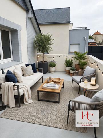 Maison-Appartement de 113 m² entièrement rénové au coeur de Saint-Marc-sur-Mer :,  
Saint marc sur mer 44600