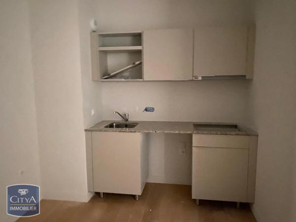 Appartement à louer 2 pièces 62.85m² Le Havre (76620)