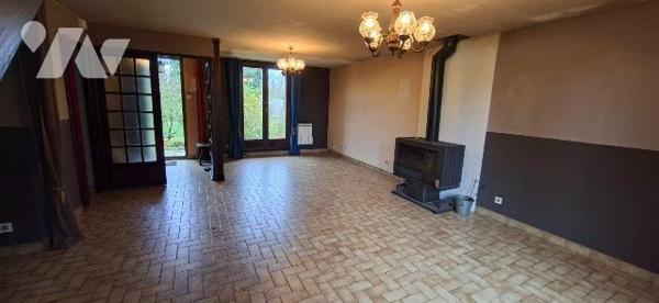 A vendre pavillon situé à NOUVION ET CATILLON, sur une parcelle d'une superficie totale de 2832...