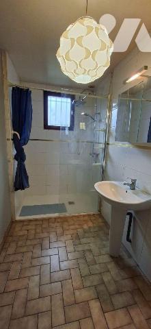 A vendre pavillon situé à NOUVION ET CATILLON, sur une parcelle d'une superficie totale de 2832...