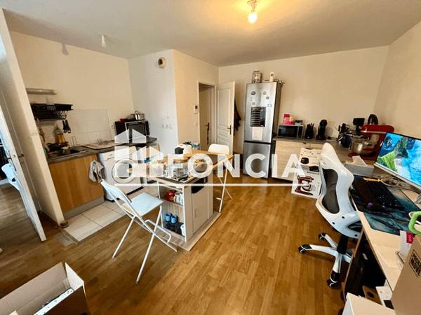 Location Appartement 2 pièces 37.33 m² - 1, 9, 11 RUE LOUIS LEGAY Arras 62000