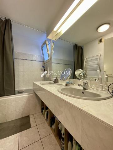 Appartement 3 pièce(s) 2 chambre(s) 63 m²