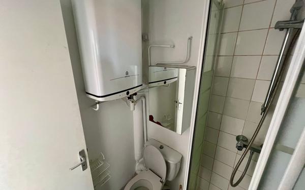 Appartement à vendre    2 pièces • 28,04 m2 Le Bourget