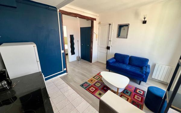 Appartement à vendre    2 pièces • 28,04 m2 Le Bourget