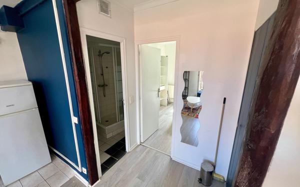 Appartement à vendre    2 pièces • 28,04 m2 Le Bourget