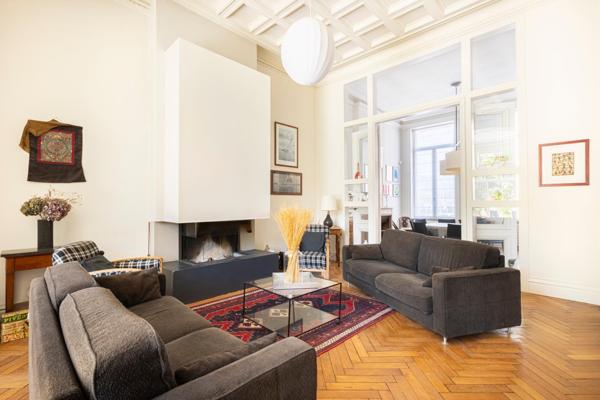 Maison à Roubaix, 59100 - 10 pièces 275m²
