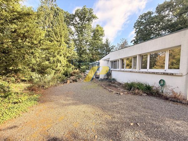 Maison 8 pièces de 194 m² à Basse-goulaine