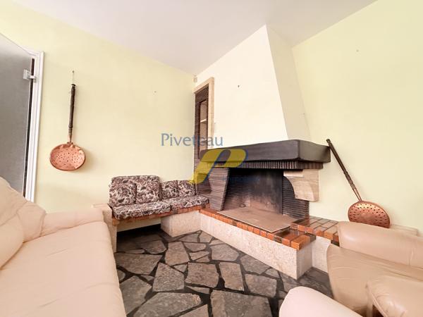 Maison 8 pièces de 194 m² à Basse-goulaine