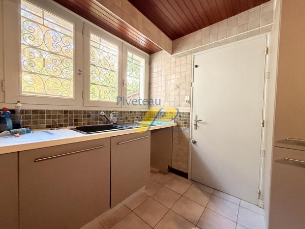 Maison 8 pièces de 194 m² à Basse-goulaine