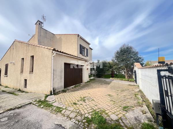 Mauguio (34130) Maison familiale de type 6 de 180 m2