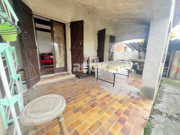 Mauguio (34130) Maison familiale de type 6 de 180 m2