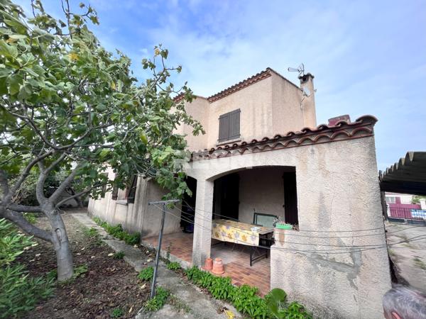 Mauguio (34130) Maison familiale de type 6 de 180 m2