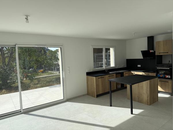 Maison neuve 5 pièces de 122 m² à Talange, terrain de 198 m²