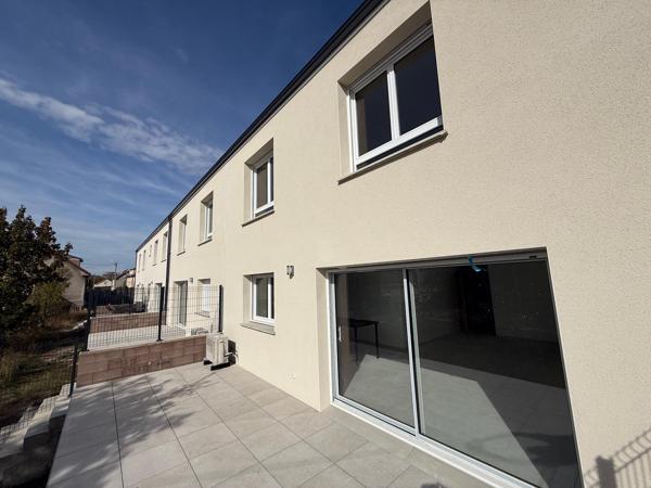 Maison neuve 5 pièces de 122 m² à Talange, terrain de 198 m²