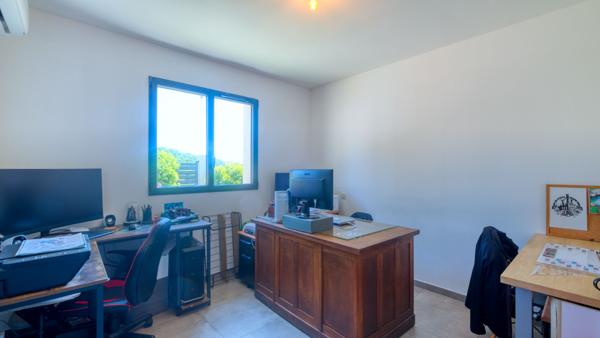 Vente Maison Individuelle 4 pièces Bastia Hauteurs