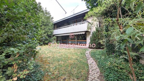 Maison à vendre 8 pièces de 216 m²