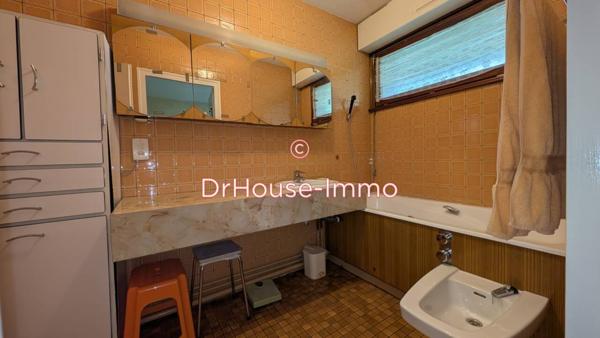 Maison à vendre 8 pièces de 216 m²