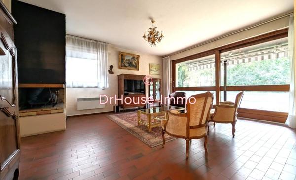 Maison à vendre 8 pièces de 216 m²