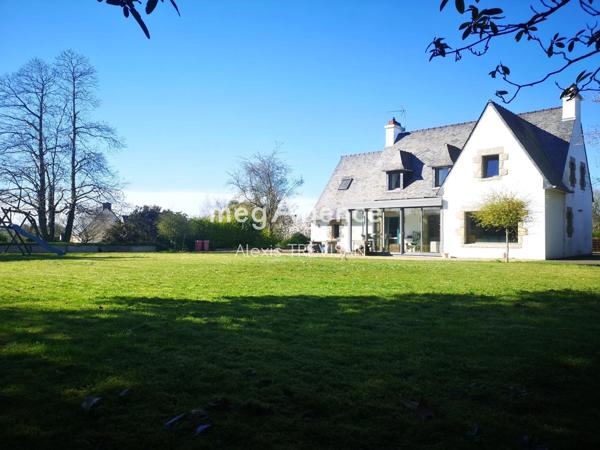 Maison à Tréguier, 22220 - 7 pièces 151m²