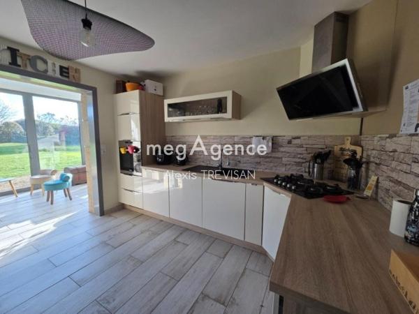 Maison à Tréguier, 22220 - 7 pièces 151m²