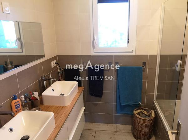 Maison à Tréguier, 22220 - 7 pièces 151m²