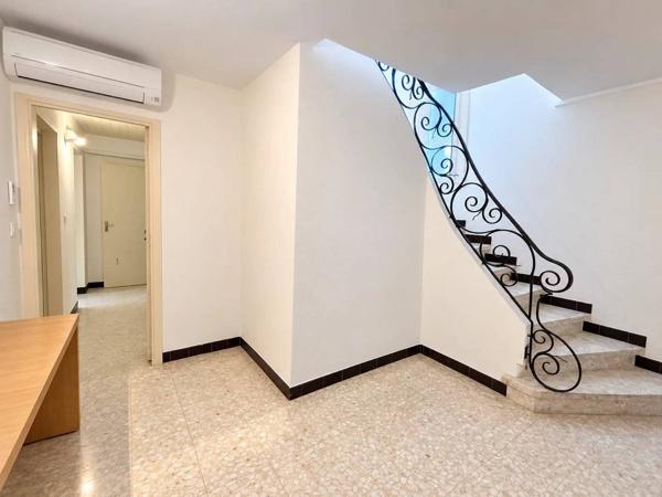 MAISON TYPE 5 A LOUER