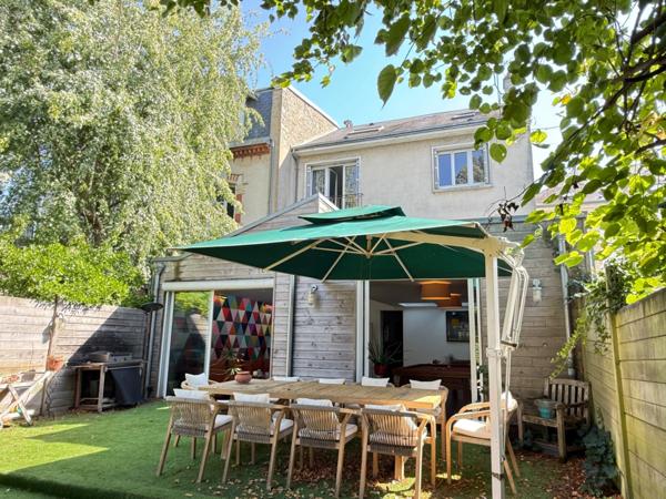 Maison Orléans St Marceau a vendre, 284 m², terrain 988 m²