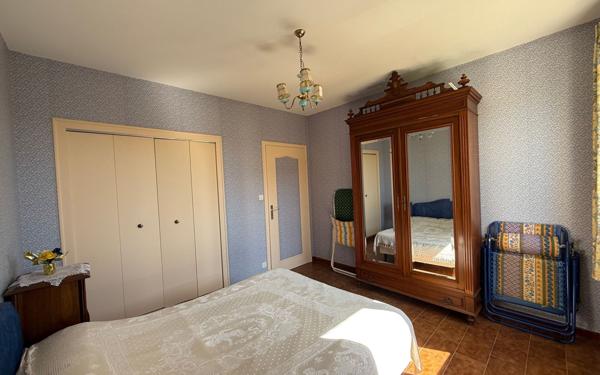 Maison à vendre    4 pièces •  Lablachère