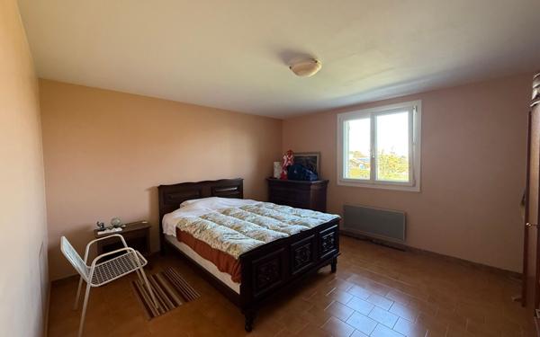 Maison à vendre    4 pièces •  Lablachère