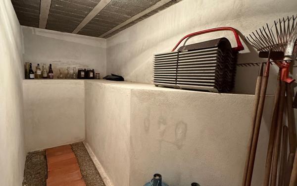 Maison à vendre    4 pièces •  Lablachère