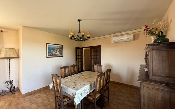 Maison à vendre    4 pièces •  Lablachère