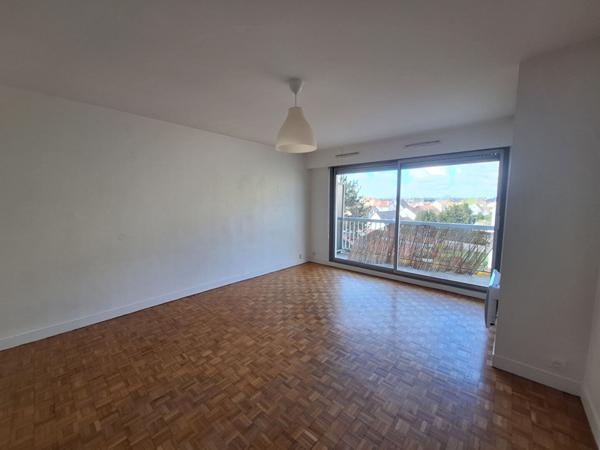 Appartement T1 calme à louer à Chelles, 33.84 m², 3ème étage