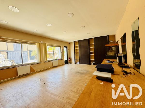 Murs commerciaux  à vendre 148 m² Garancières