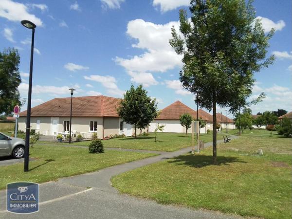 Appartement à louer 3 pièces 56m² Vatan (36150)