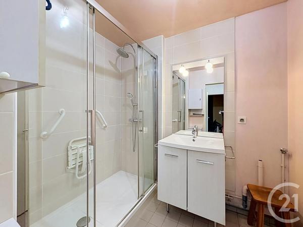 Appartement F5 à vendre  5 pièces - 91 m 2   TROYES  - 10