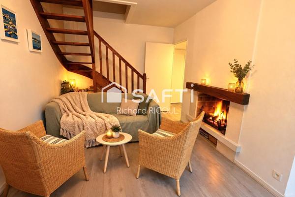 Dans l'éventail. Duplex 53m² - Cheminée - Plage 9' à pied - 2 ch, 2 sdb.