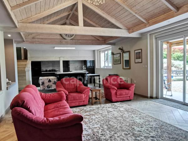 Dpt Charente (16), à vendre proche de LIGNIERES SONNEVILLE maison de campagne