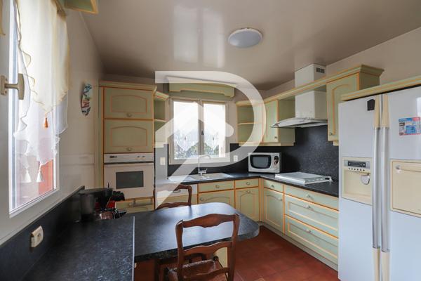 Maison 8 pièces 184 m2