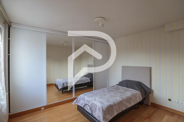 Maison 8 pièces 184 m2