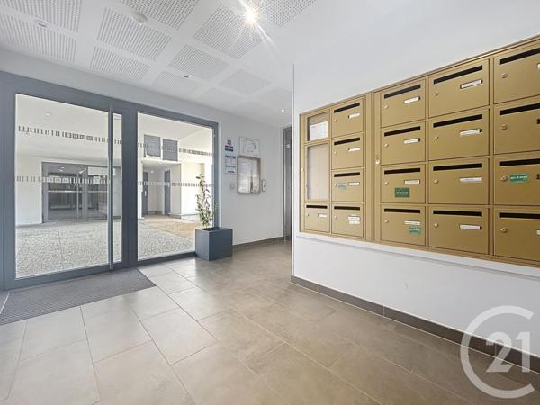 Appartement F3 à vendre  3 pièces - 57,20 m2 MELUN - 77