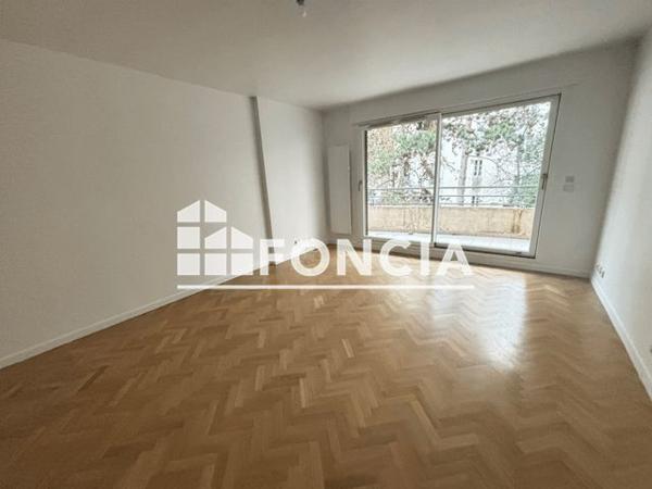 Location Appartement 2 pièces 51.19 m² - 49 RUE DU CHEVALIER DE LA BARRE Issy Les Moulineaux 92130