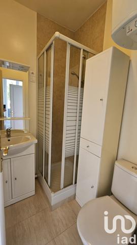 Location appartement 1 pièce 22 m² Nanterre