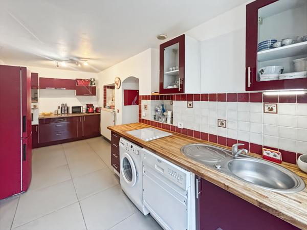Maison à vendre à Cesson - secteur Saint-Leu avec terrasse, jardin et cave