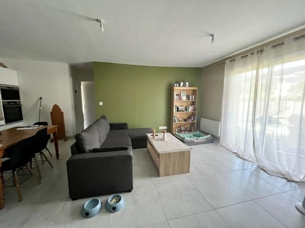 Maison à louer 780 € CC Médis 2 p 55 m² DPE C