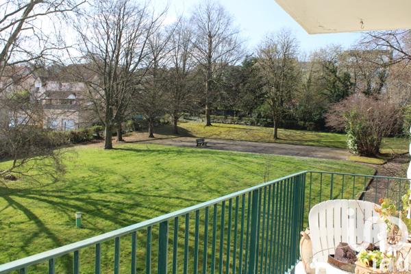 Apartment for sale 2 rooms 55 m² Viry-Châtillon