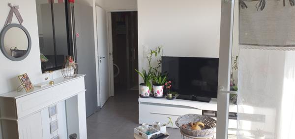 Brasles (02400) APPARTEMENT RECENT