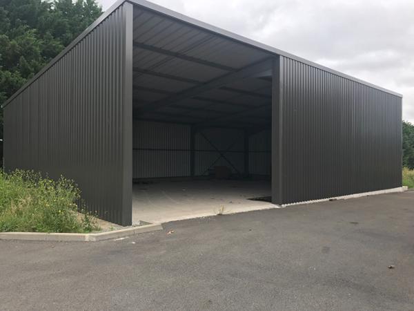 Achat local commercial Connerré - 1162 m² - 848 000 €